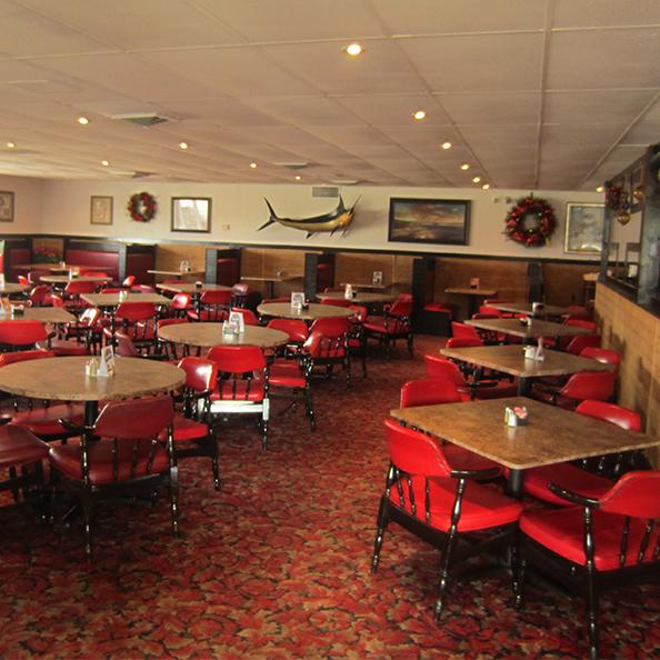 The Oyster Bar restaurant dining room. 